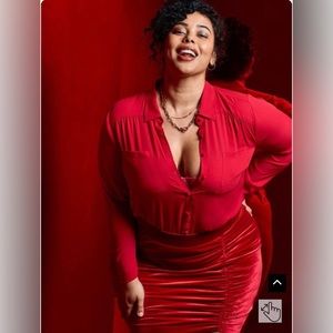 Torrid sz 5 red blouse NWT